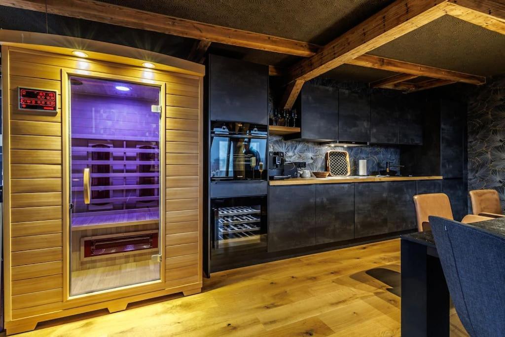 Himmlisches Penthouse Am Fischmarkt 施塔德 外观 照片